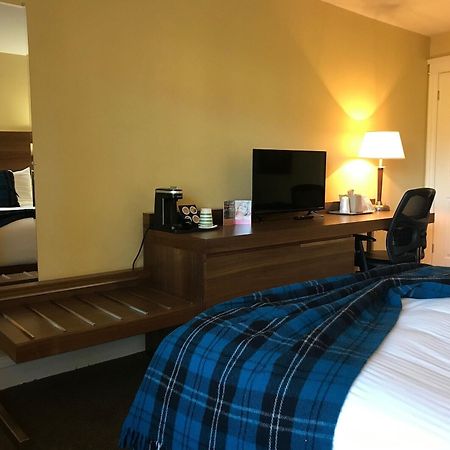 Inverary Resort Baddeck Bagian luar foto