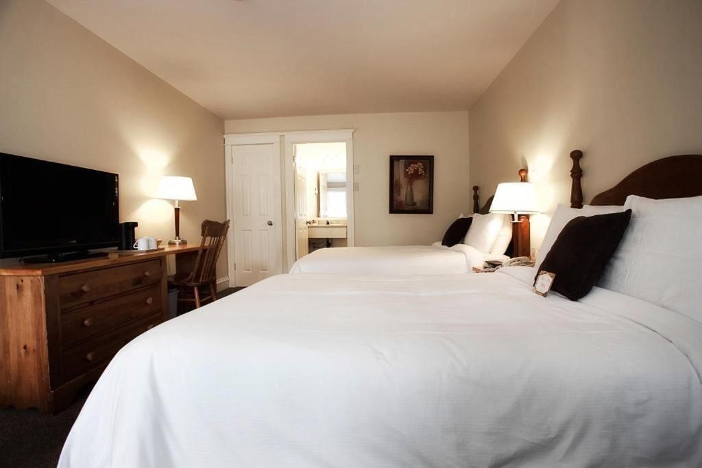Inverary Resort Baddeck Bagian luar foto